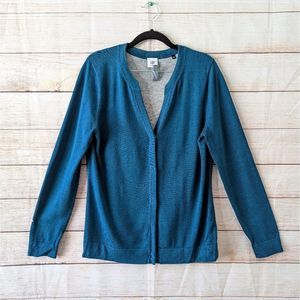 Cabi Size Medium Teal Snap Button Up Long Sleeve V-Neck Women’s Cardigan Sweater